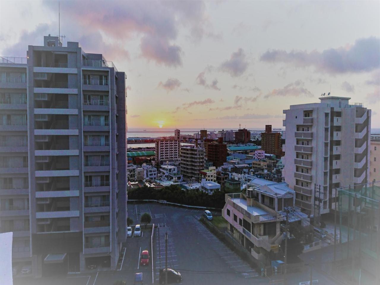 Sunset Hills Inn Naha Esterno foto